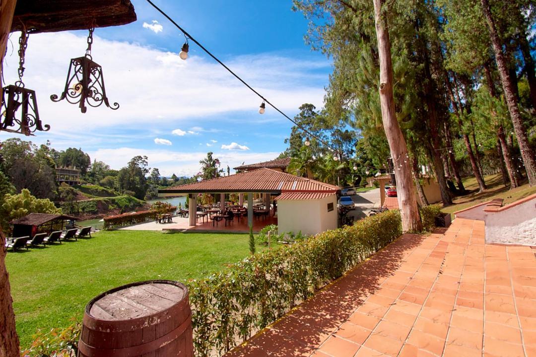 Mansion By Bernalo Hotels Guatapé Εξωτερικό φωτογραφία